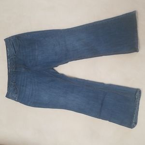 Curvy bootcut jeans